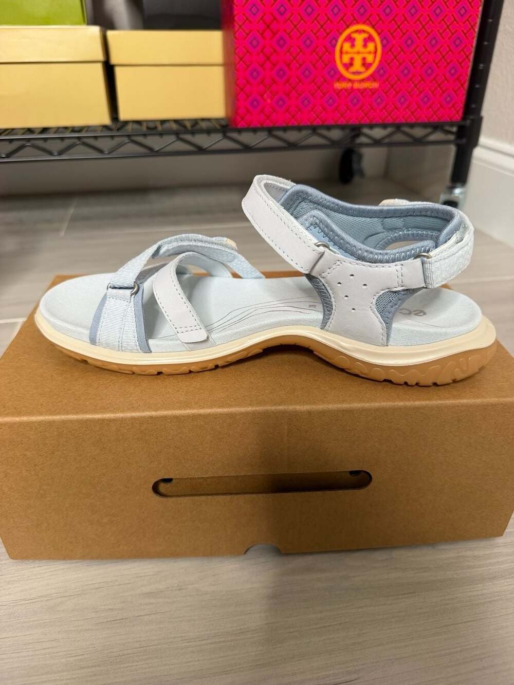 ECCO Offroad Roam W Sandals Air Bright White Women’s EU 39 US 8-8.5 - Picture 4 of 11